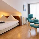 Apartman Appartementhaus Sonnenschein - 250m Zum Im Zentrum Von Binz