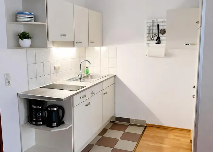 Appartementhaus Sonnenschein - 250m Zum Im Zentrum Von * Binz