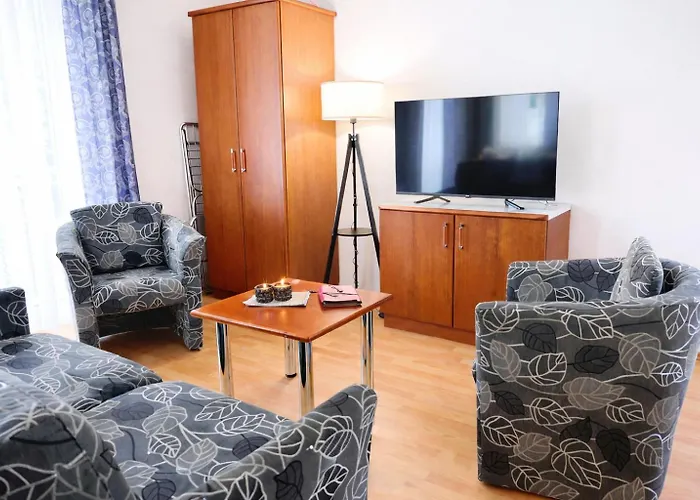 Appartement Appartementhaus Sonnenschein - 250m Zum Im Zentrum Von Binz